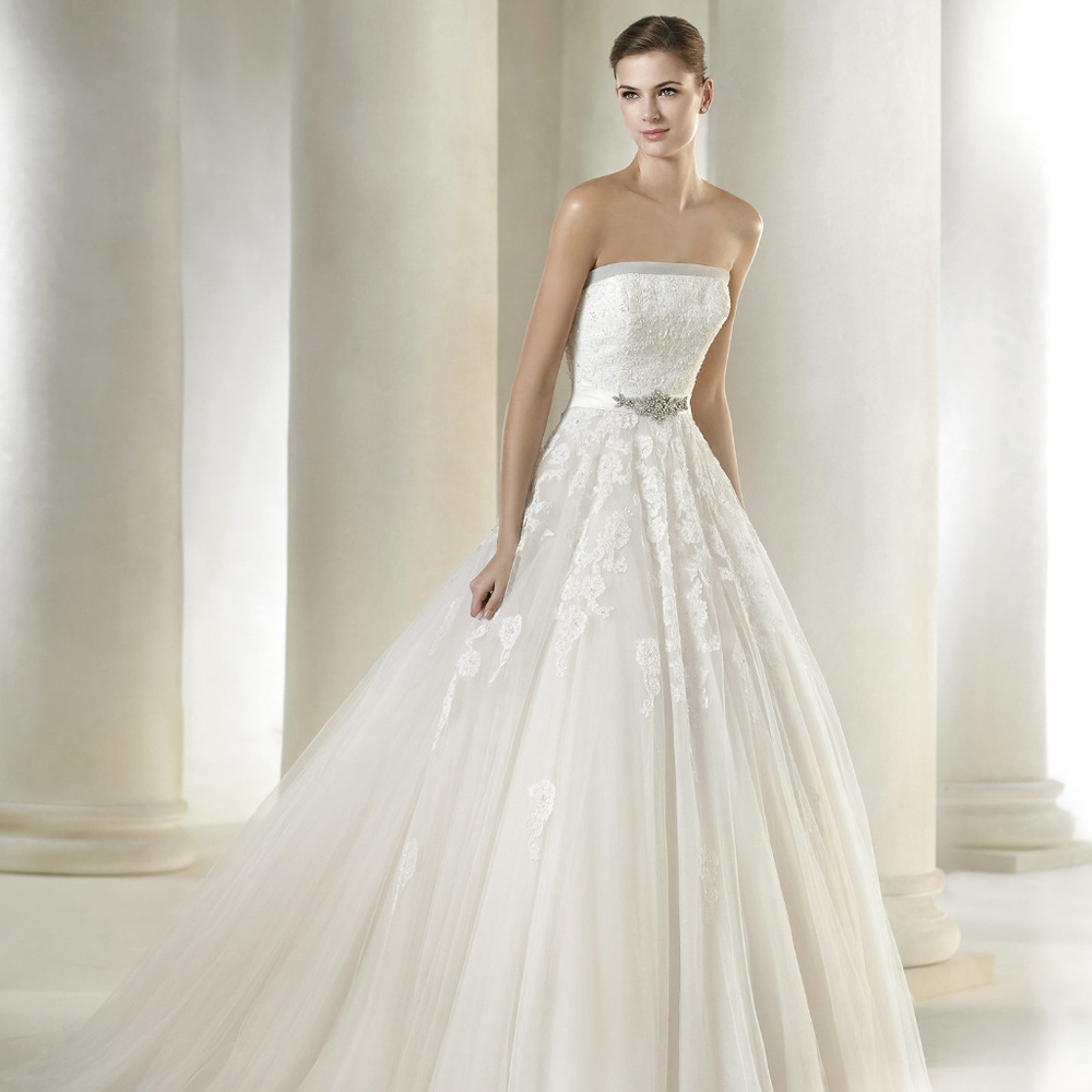 San Patrick by Pronovias Wedding Dress Argelia
